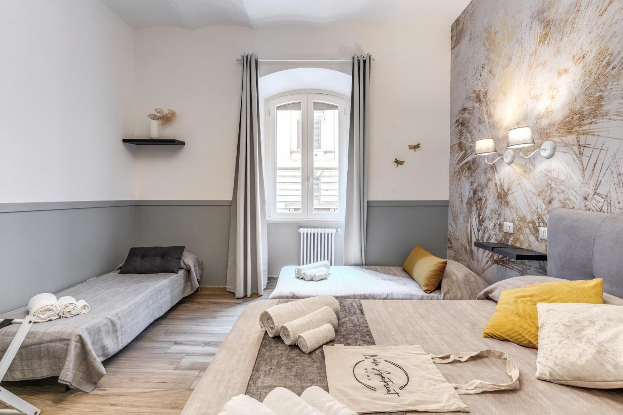 Nala Luxury Apartment With Terrace Rome Bagian luar foto